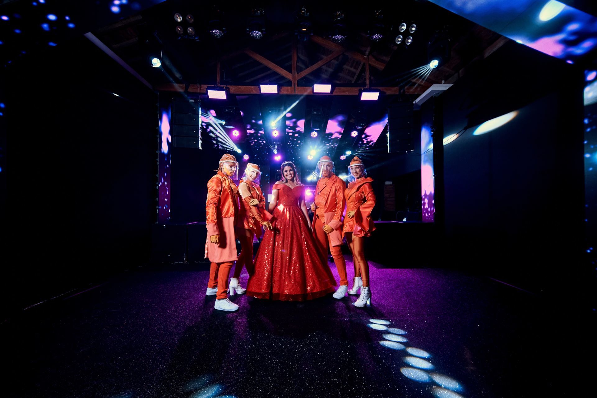 Foto Maria Isabella - Sixteen Foto Maria Isabella - Sixteen - Imagem 34