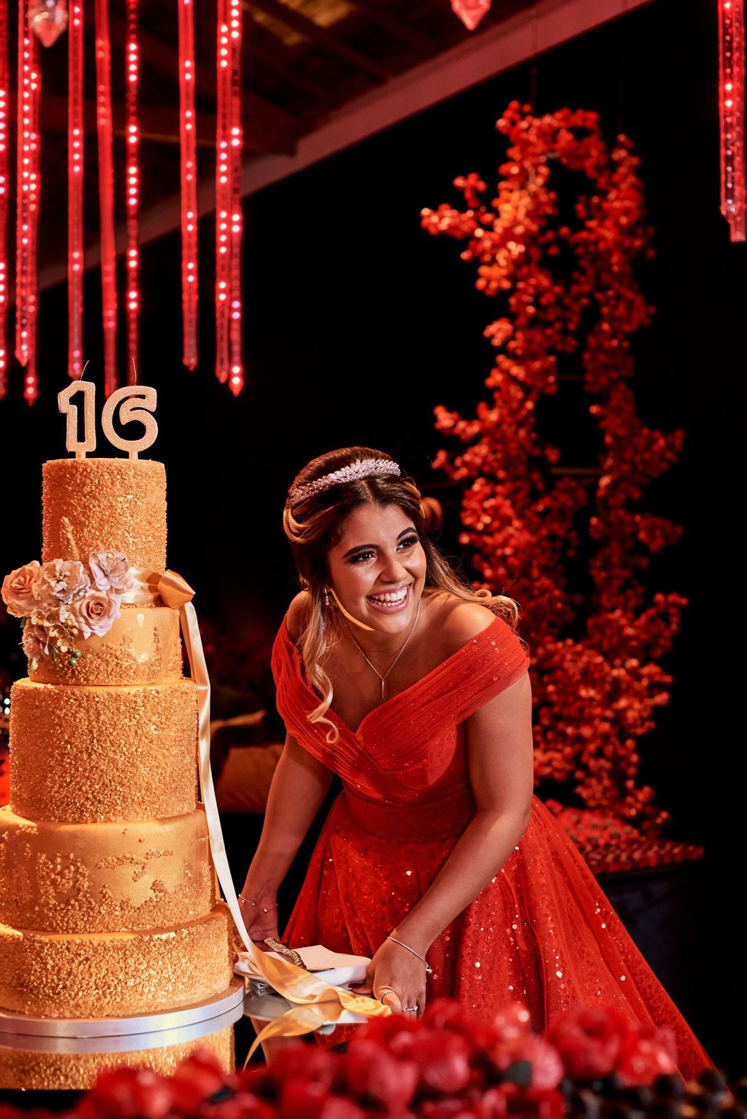 Foto Maria Isabella - Sixteen Foto Maria Isabella - Sixteen - Imagem 20