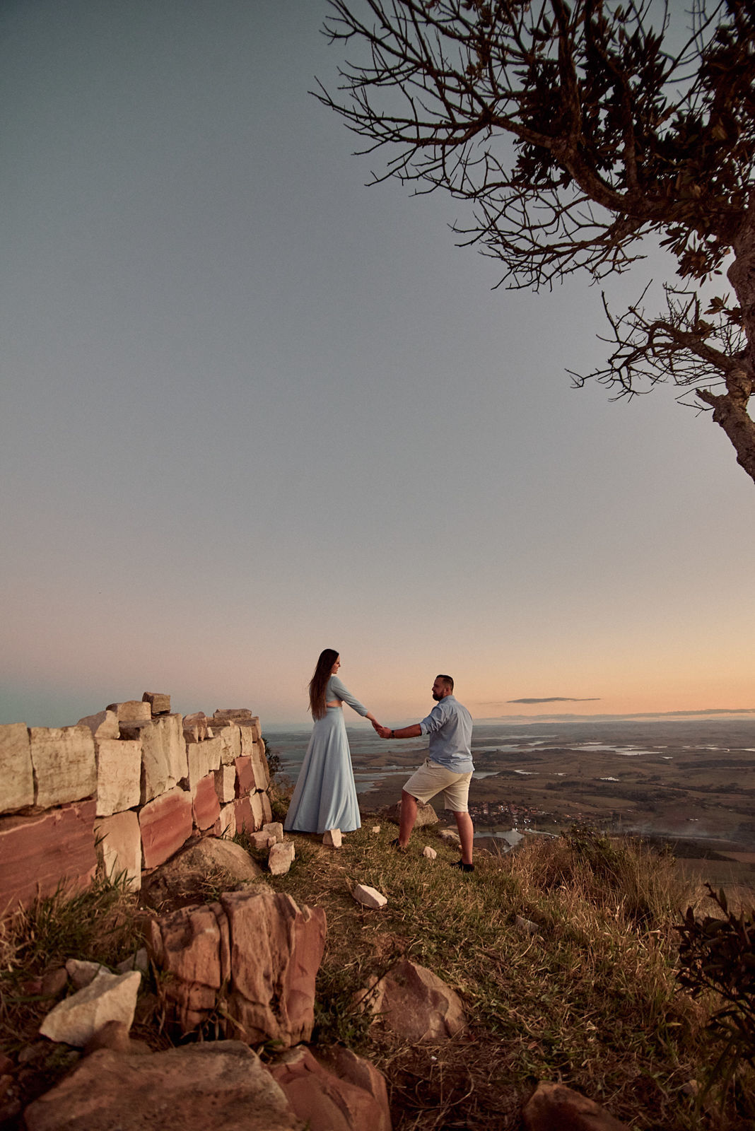 Foto Ensaio no Morro do Gavião - Gabriela & Breno - - Imagem 5