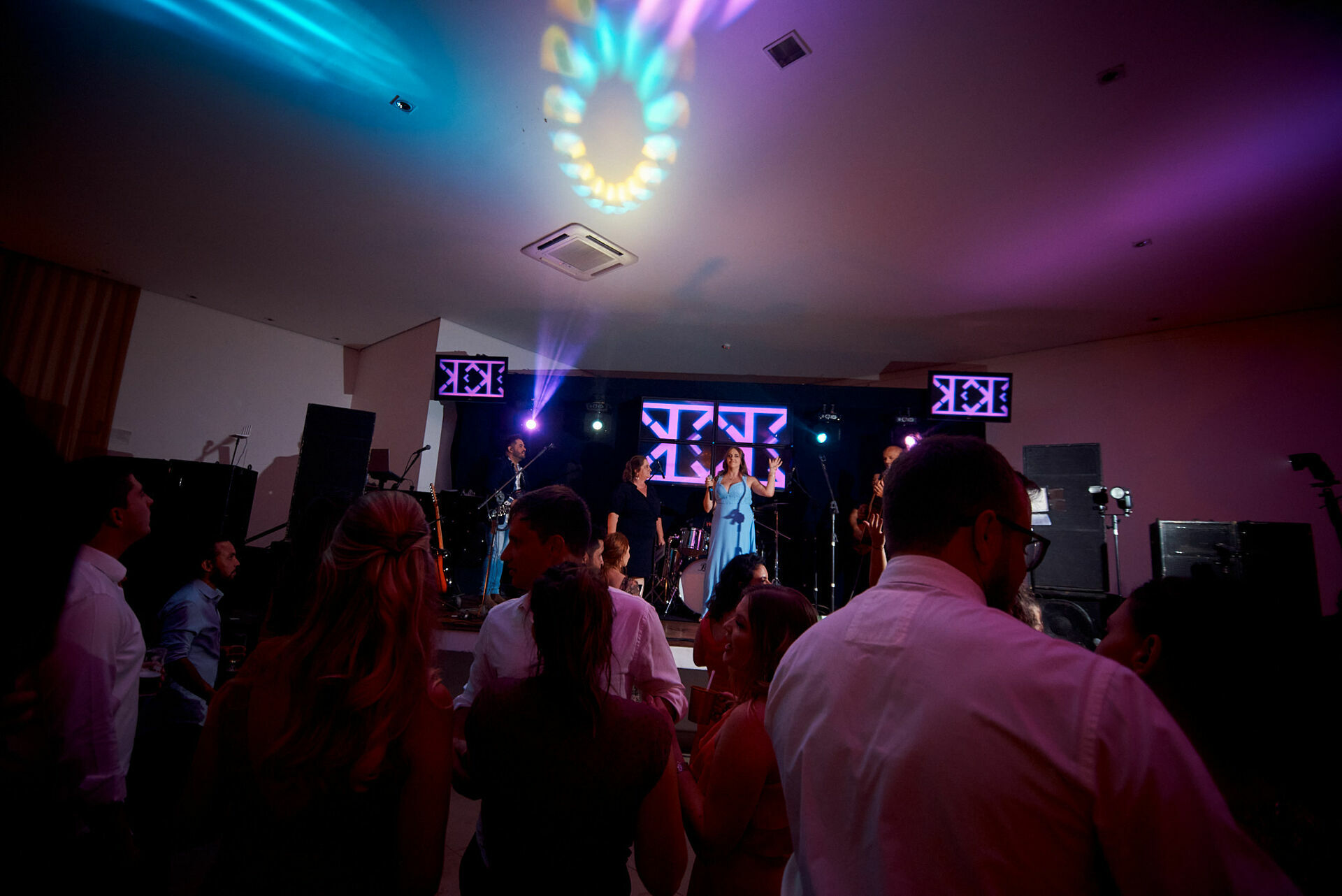 Foto Lindo Casamento no Buffet Caversan - Gabriela e André - - Imagem 102