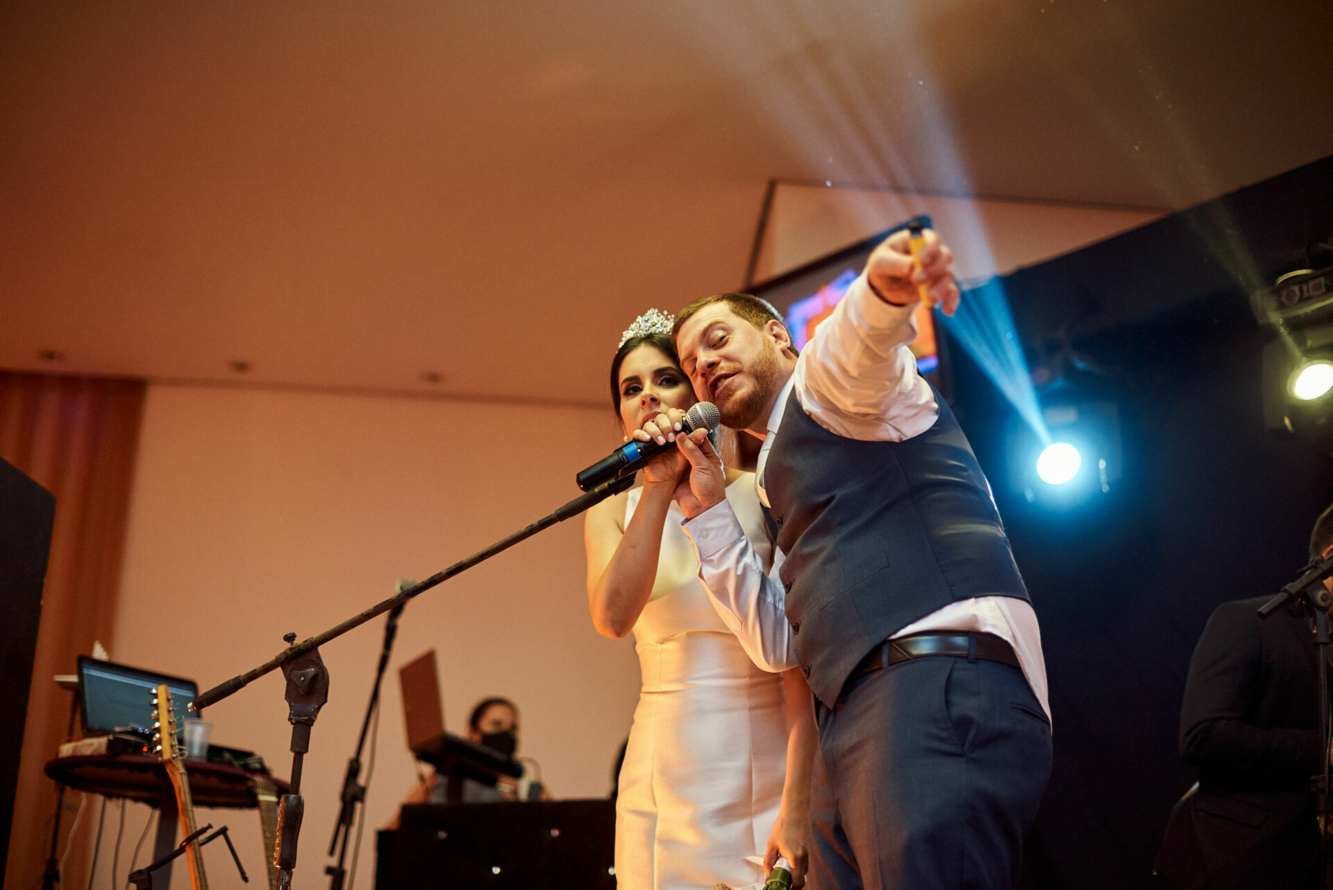 Foto Lindo Casamento no Buffet Caversan - Gabriela e André - - Imagem 108