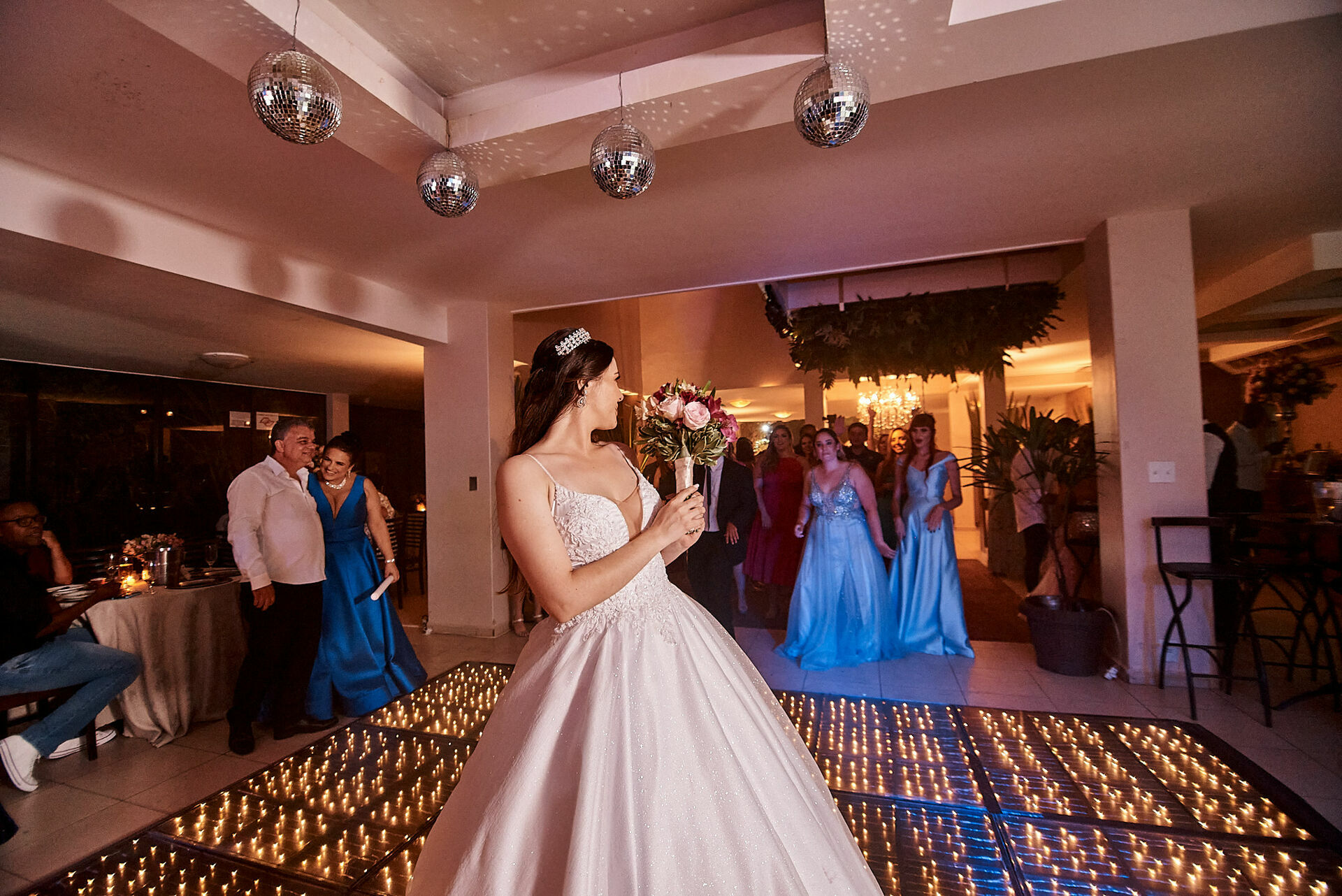 Foto Wedding - Gabriela e Breno - Dia mágico e noite perfeita   - Imagem 101