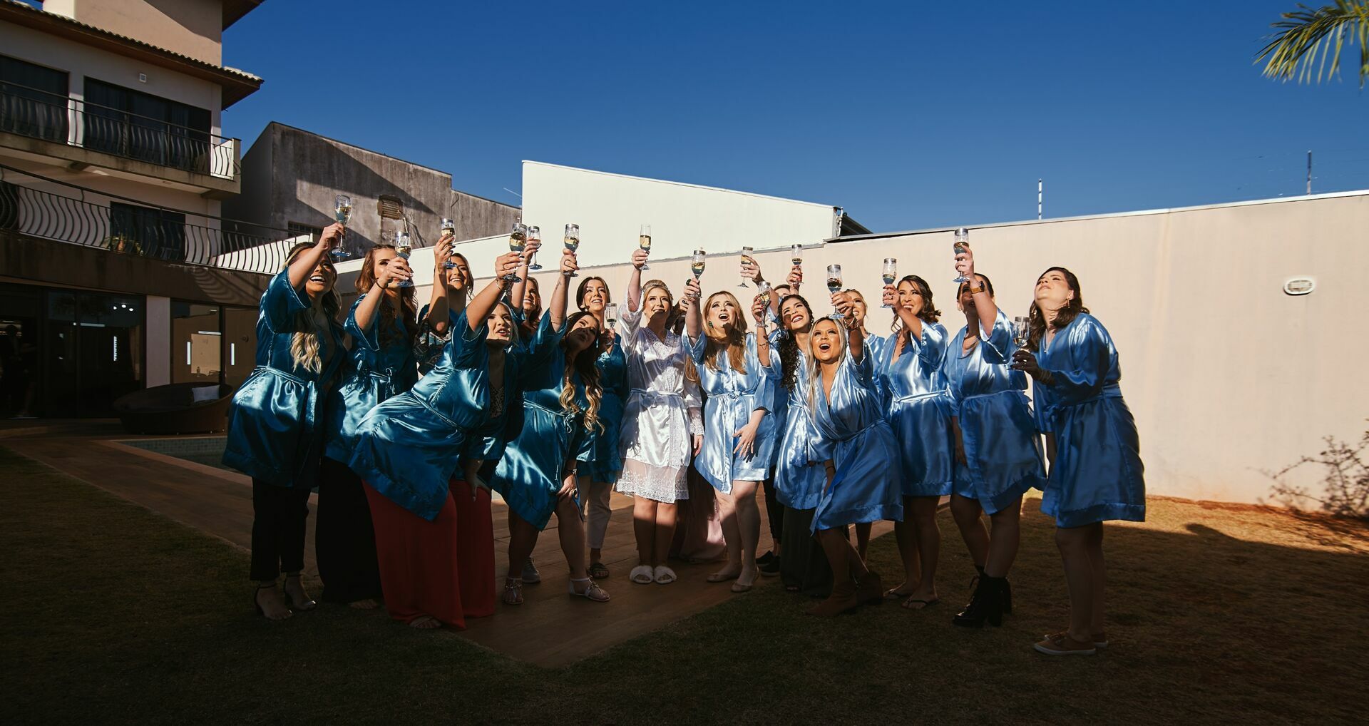 Foto Casamento espetacular Mariana e Marcos no Santuário NS de Fatima e Zion, Bauru - SP - Imagem 5