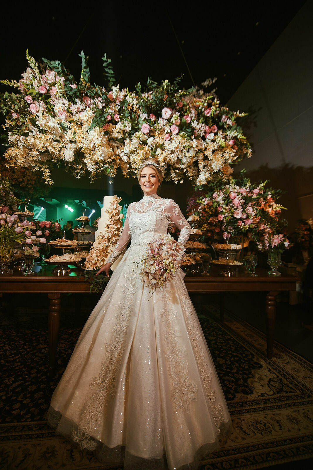 Foto Casamento espetacular Mariana e Marcos no Santuário NS de Fatima e Zion, Bauru - SP - Imagem 42
