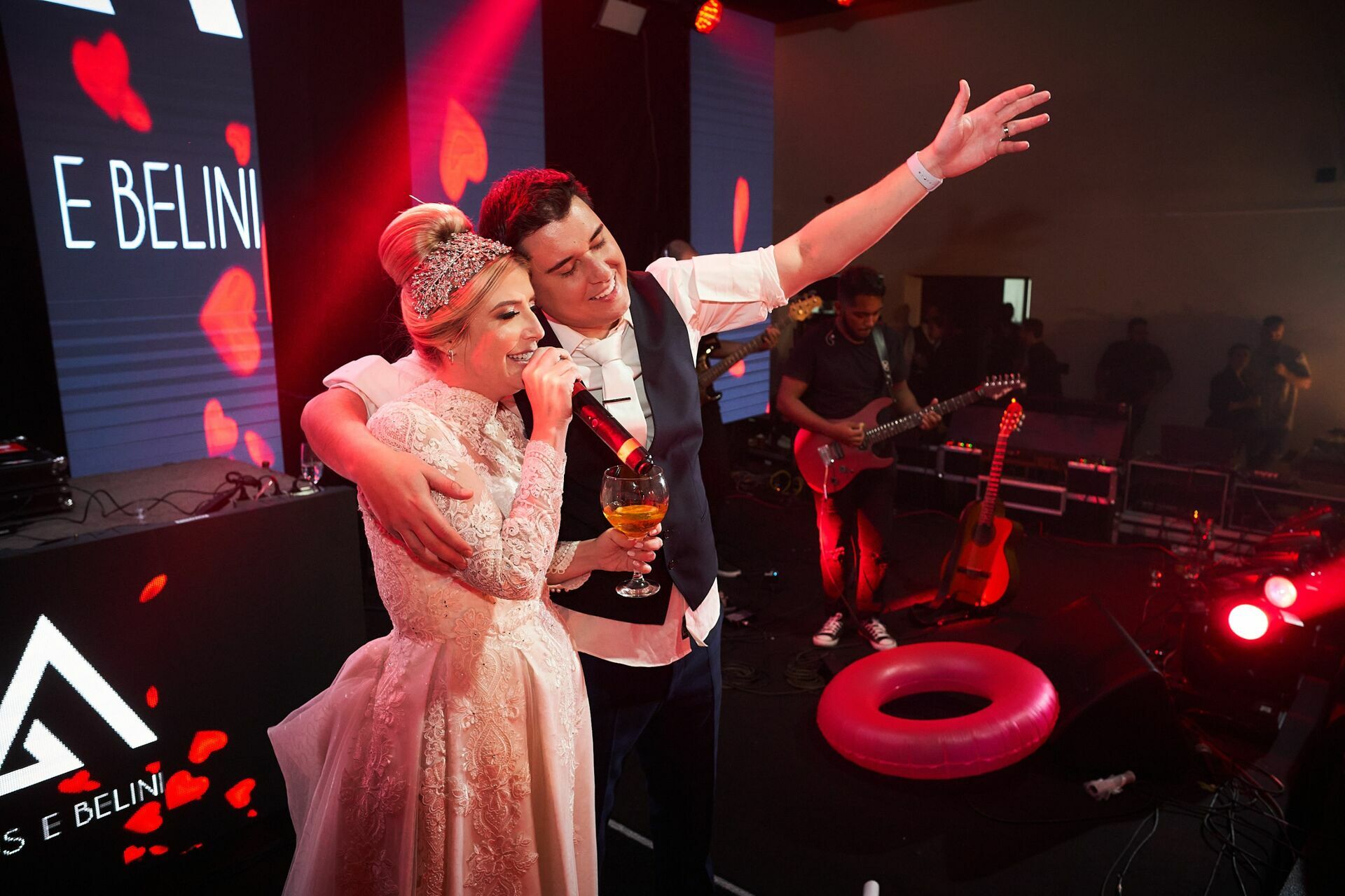Foto Casamento espetacular Mariana e Marcos no Santuário NS de Fatima e Zion, Bauru - SP - Imagem 51