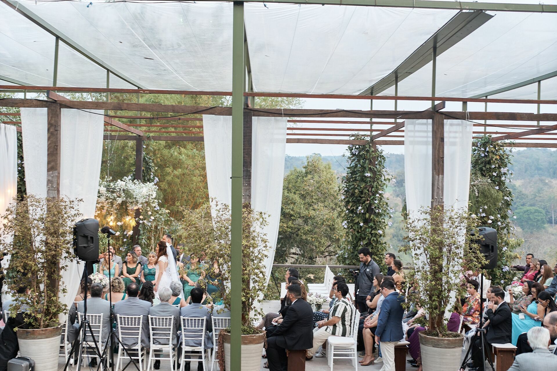 Foto Vanessa & Igor - Casamento lindo no Covadonga Bauru-SP - Imagem 75