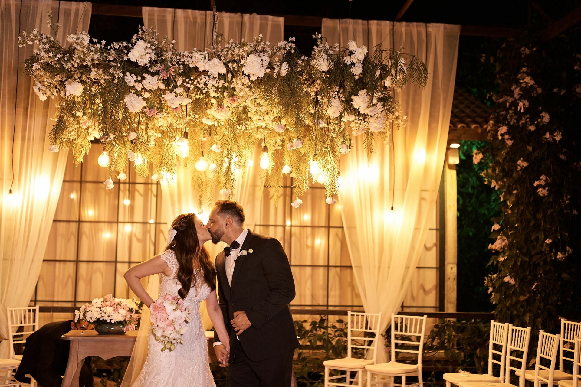 Foto Vanessa & Igor - Casamento lindo no Covadonga Bauru-SP - Imagem 102
