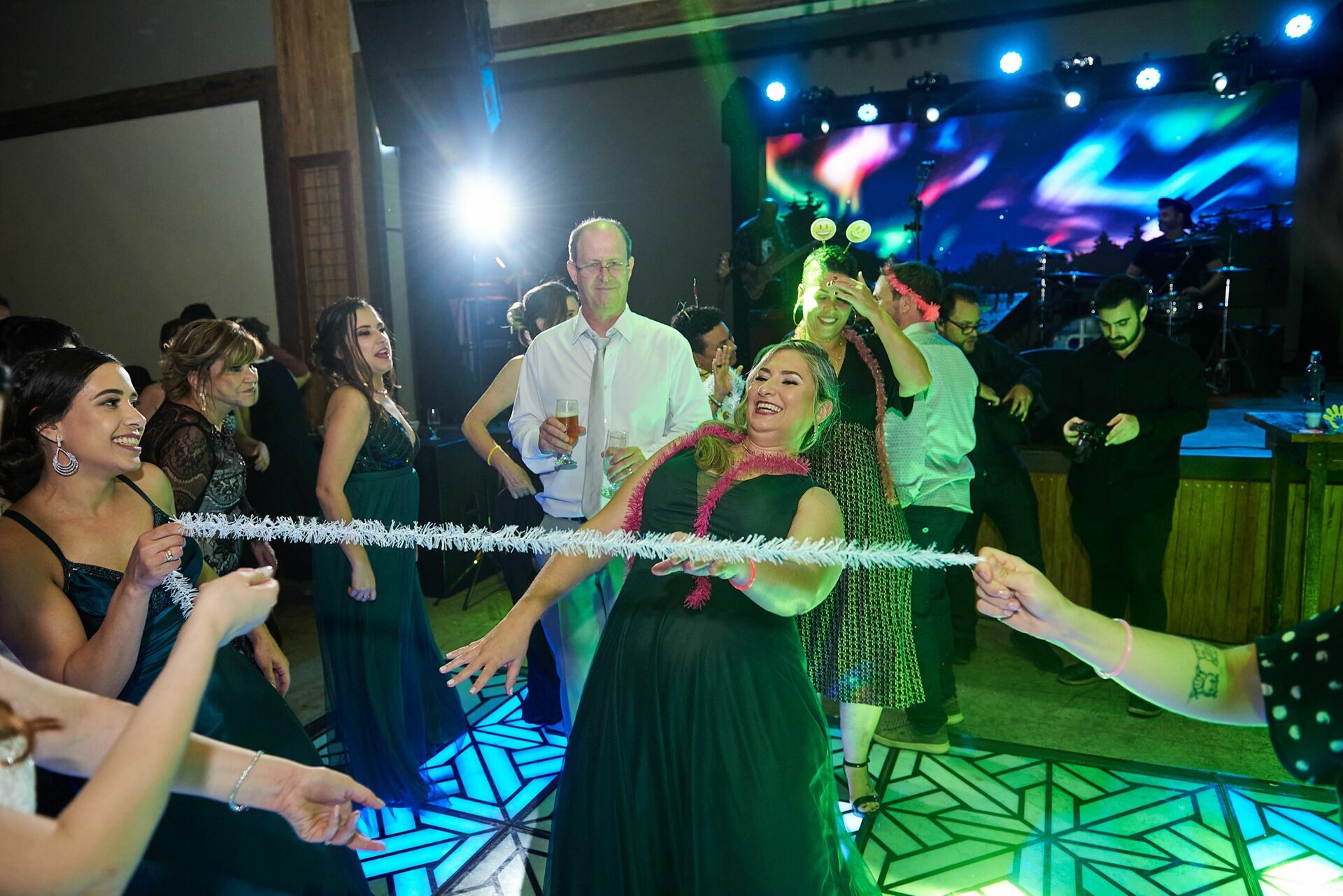 Foto Vanessa & Igor - Casamento lindo no Covadonga Bauru-SP - Imagem 178