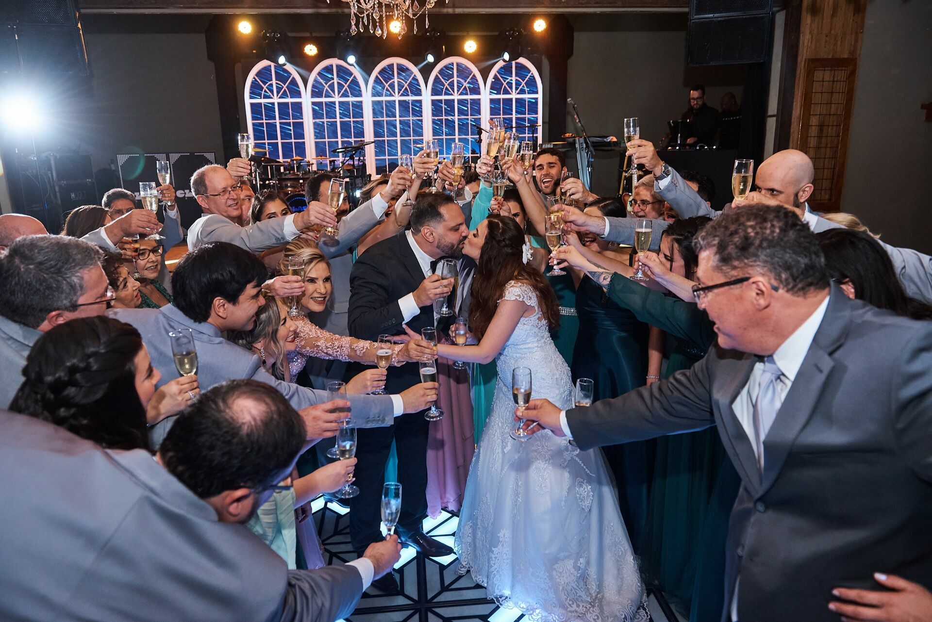 Foto Vanessa & Igor - Casamento lindo no Covadonga Bauru-SP - Imagem 153