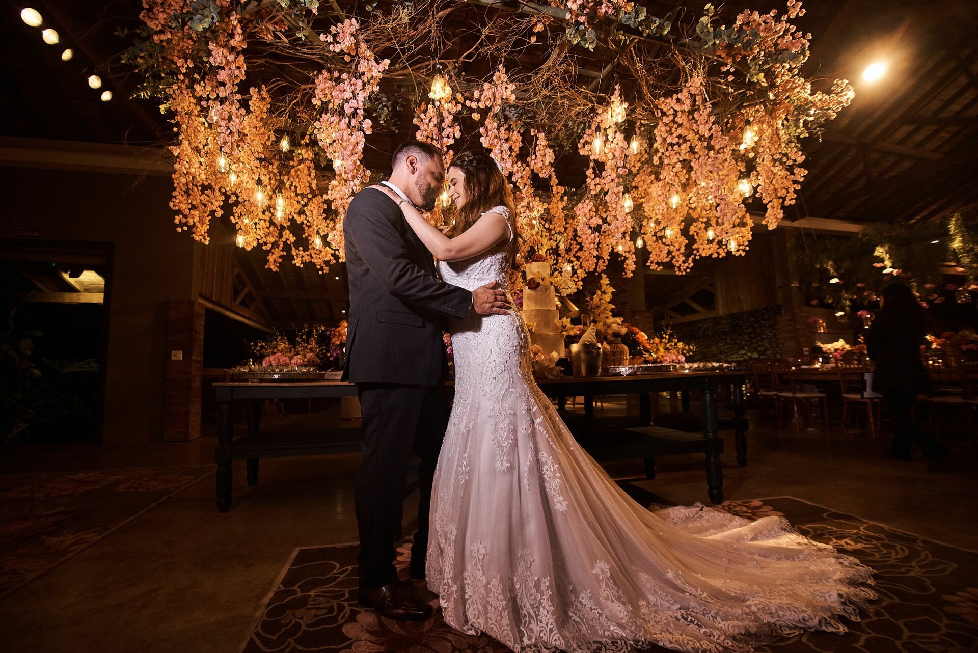 Foto Vanessa & Igor - Casamento lindo no Covadonga Bauru-SP - Imagem 155