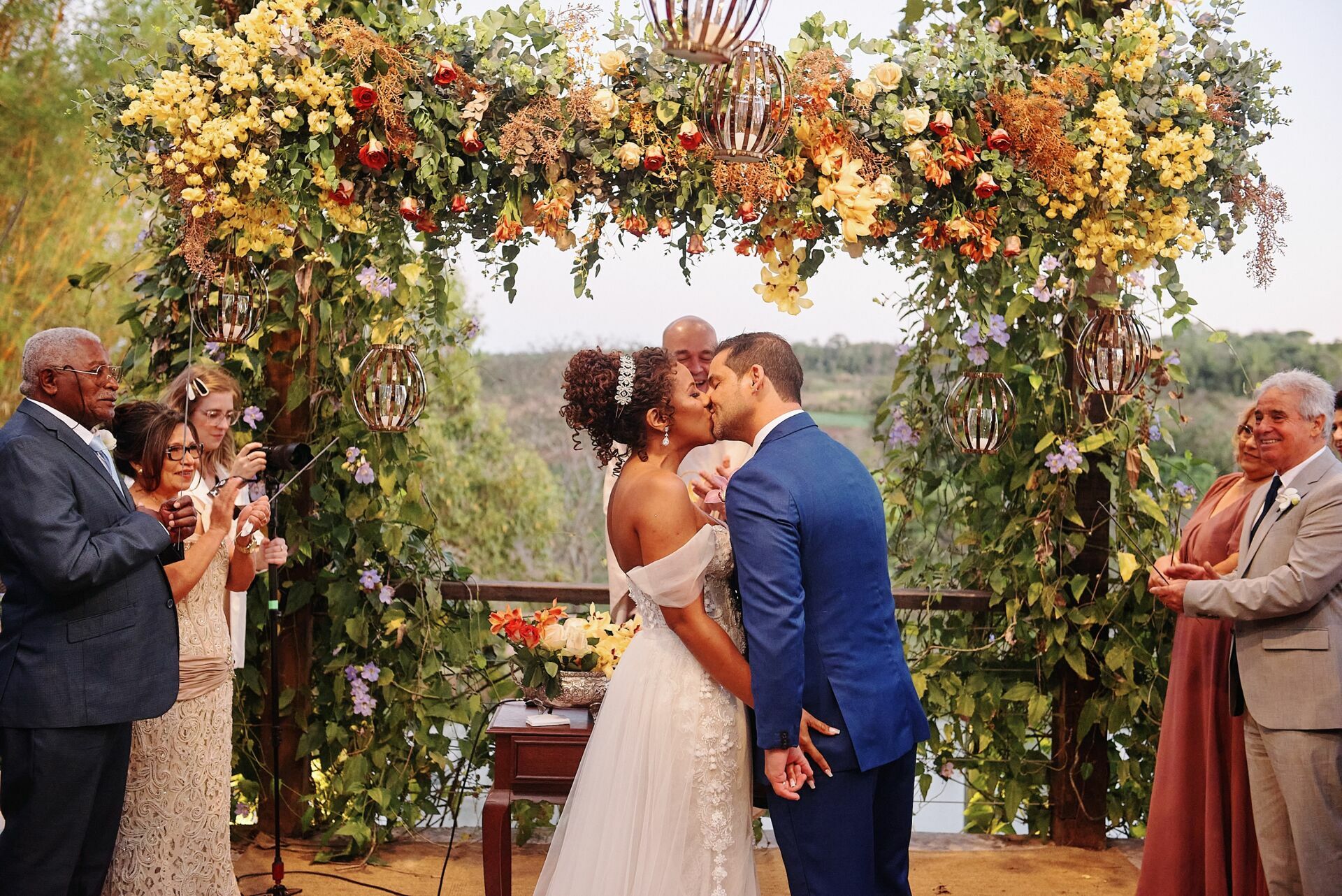 Foto Nagila e Hugo - Lindo casamento no campo - Imagem 87