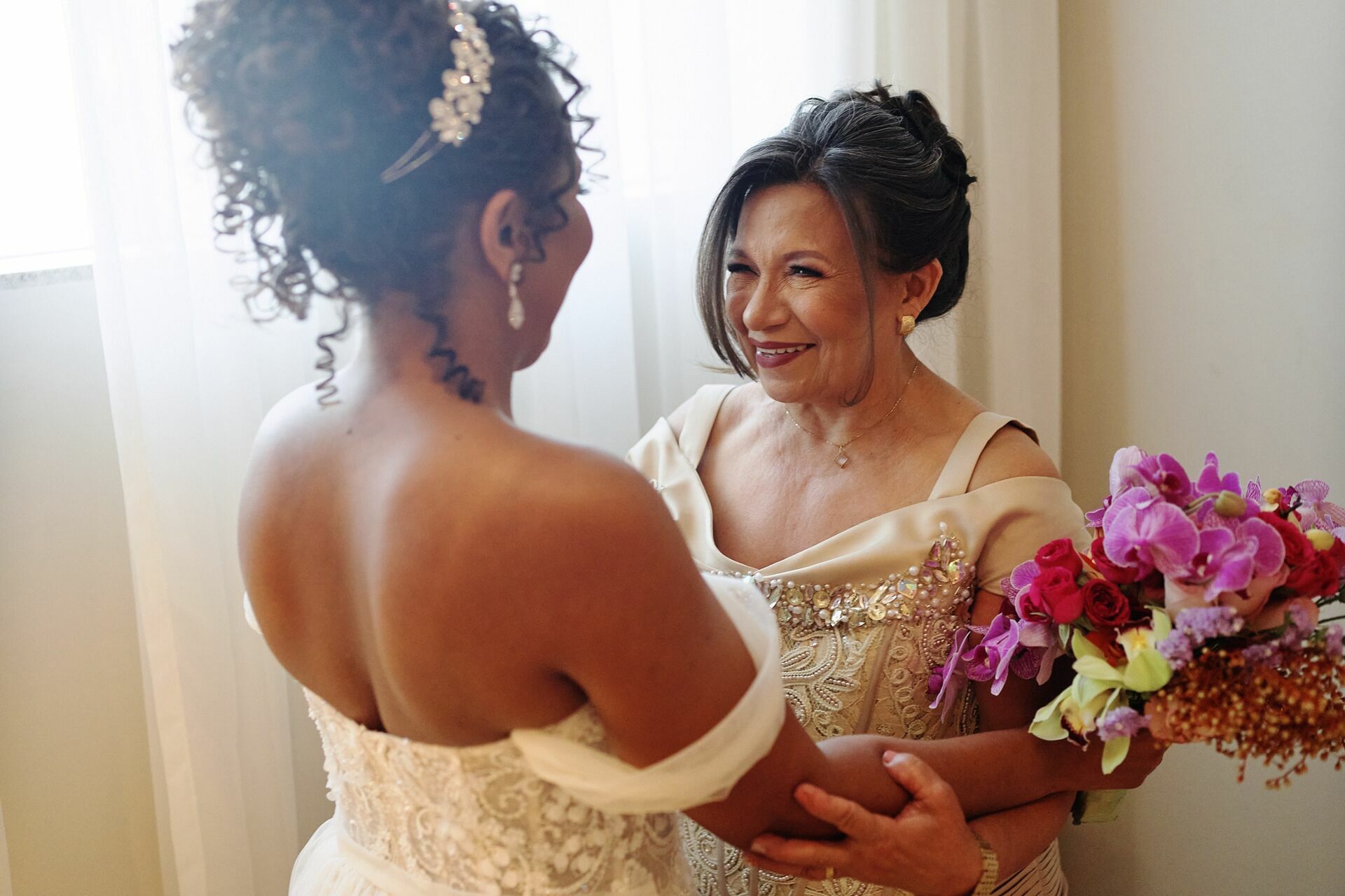 Foto Nagila e Hugo - Lindo casamento no campo - Imagem 19