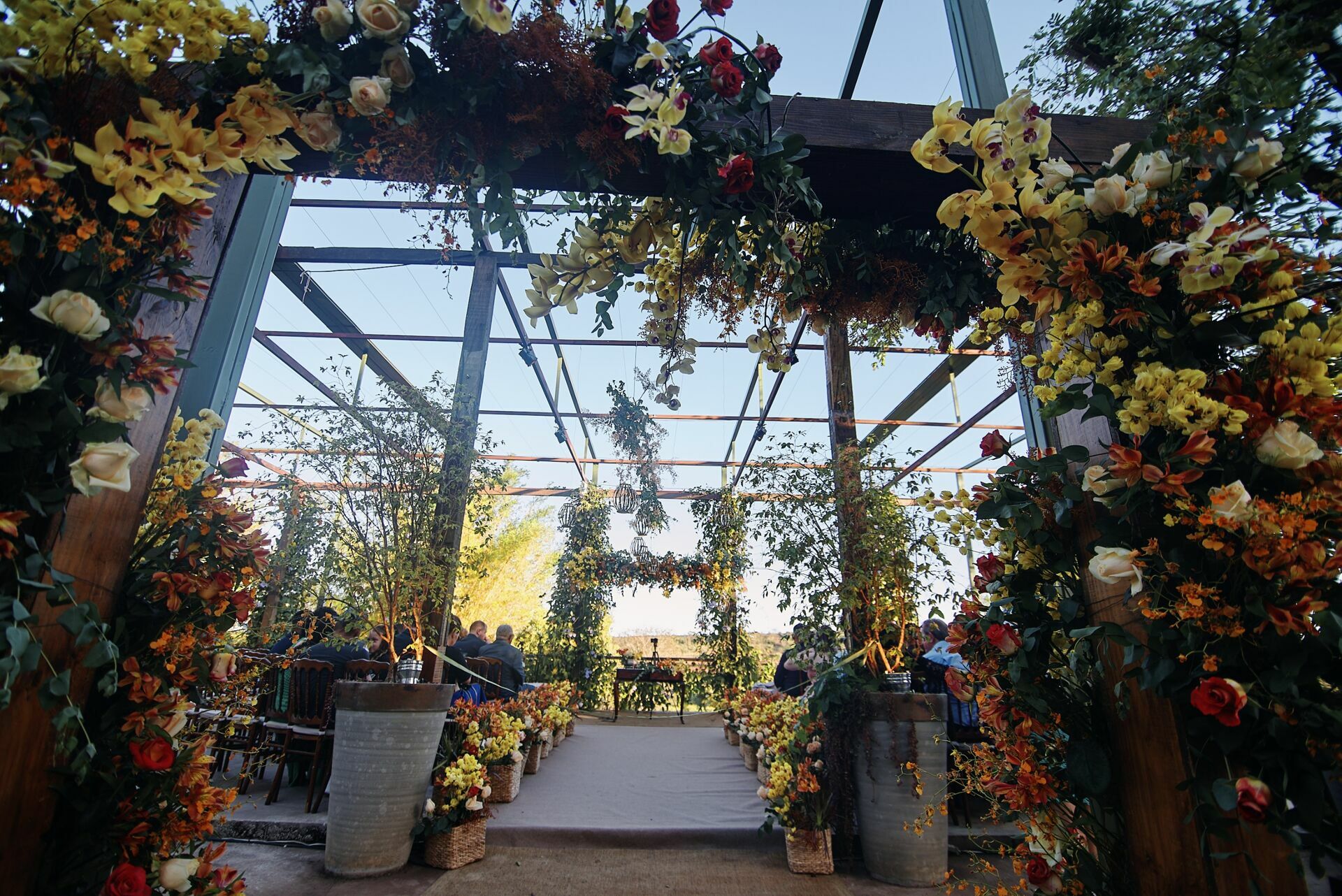 Foto Nagila e Hugo - Lindo casamento no campo - Imagem 35