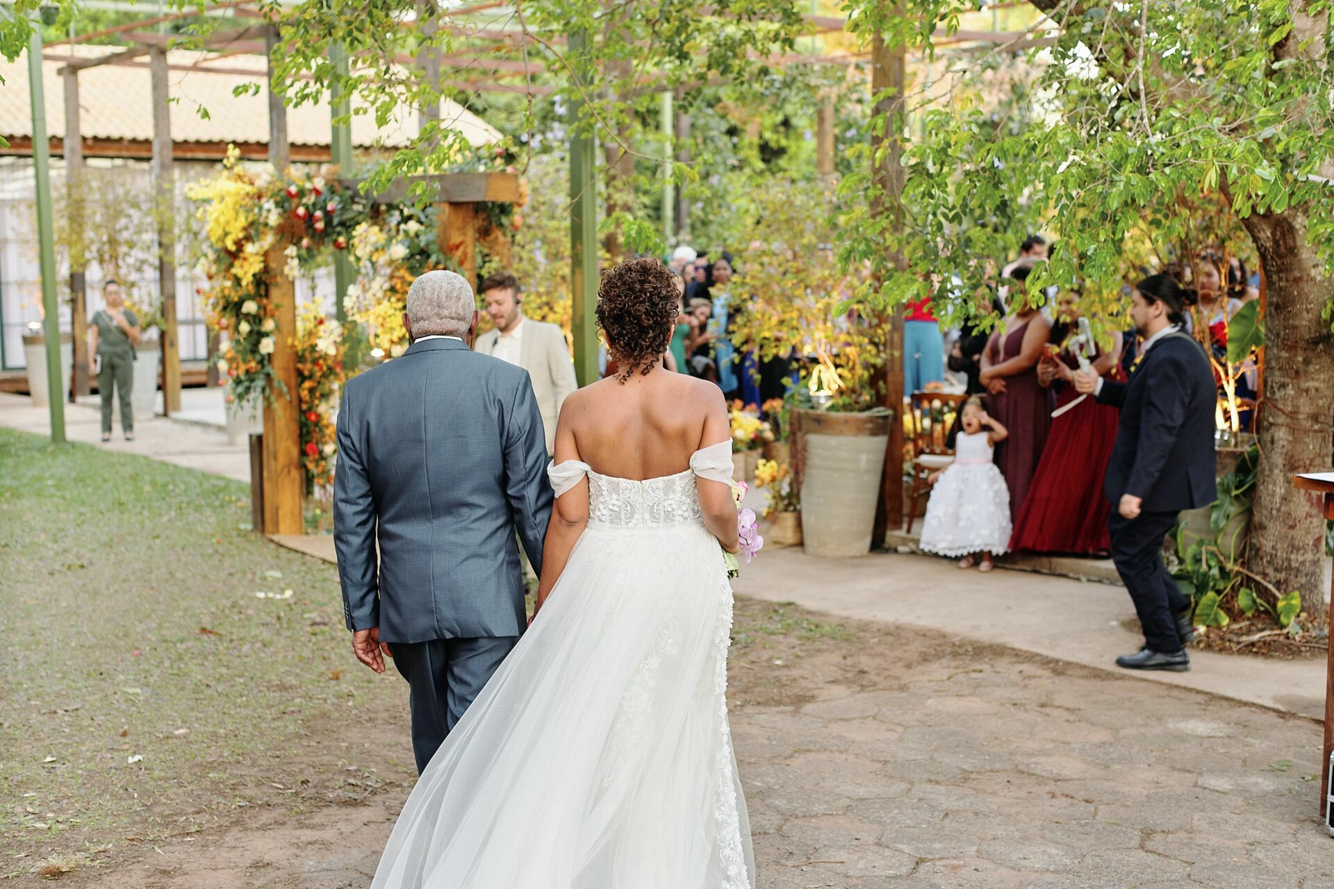 Foto Nagila e Hugo - Lindo casamento no campo - Imagem 52