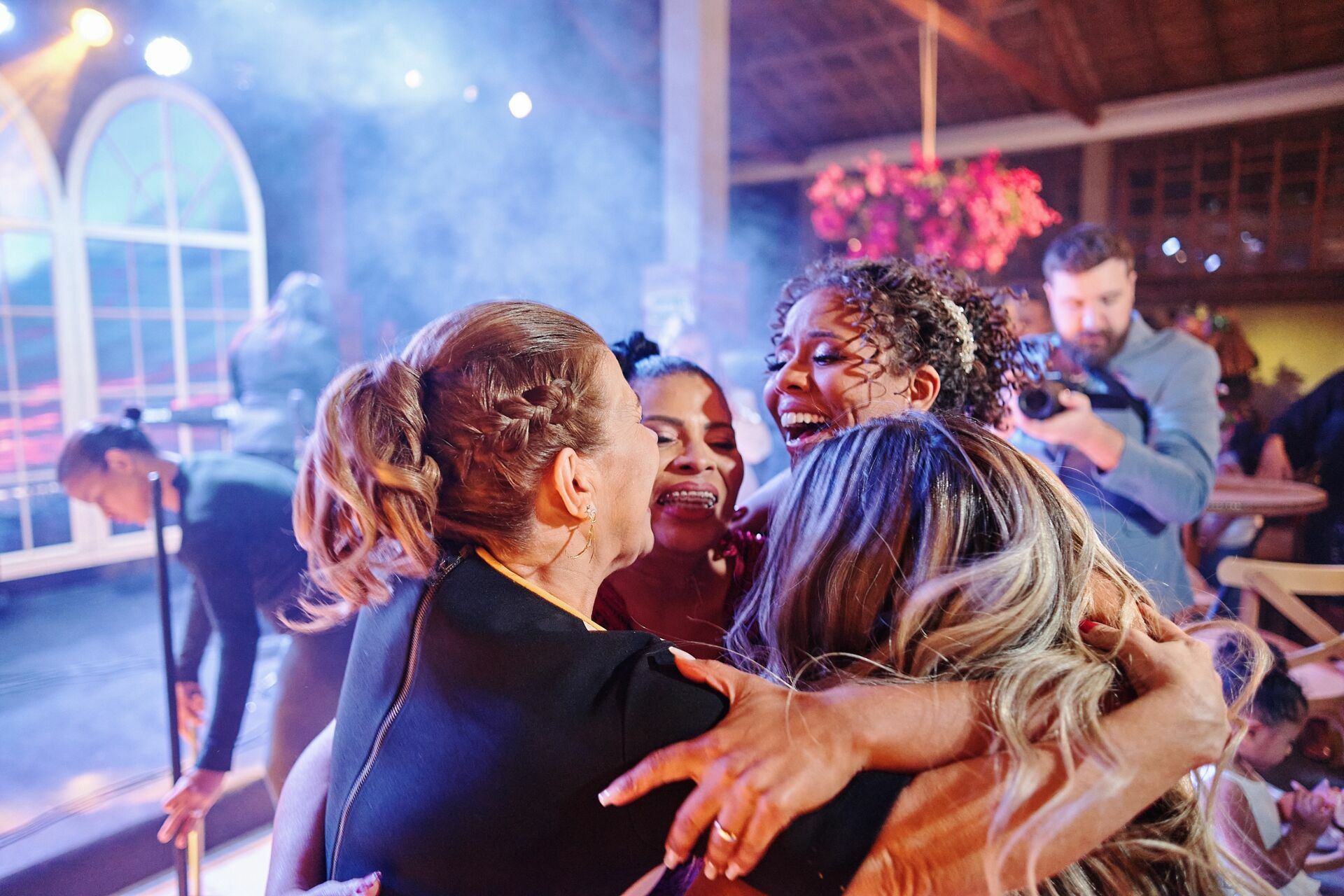 Foto Nagila e Hugo - Lindo casamento no campo - Imagem 152