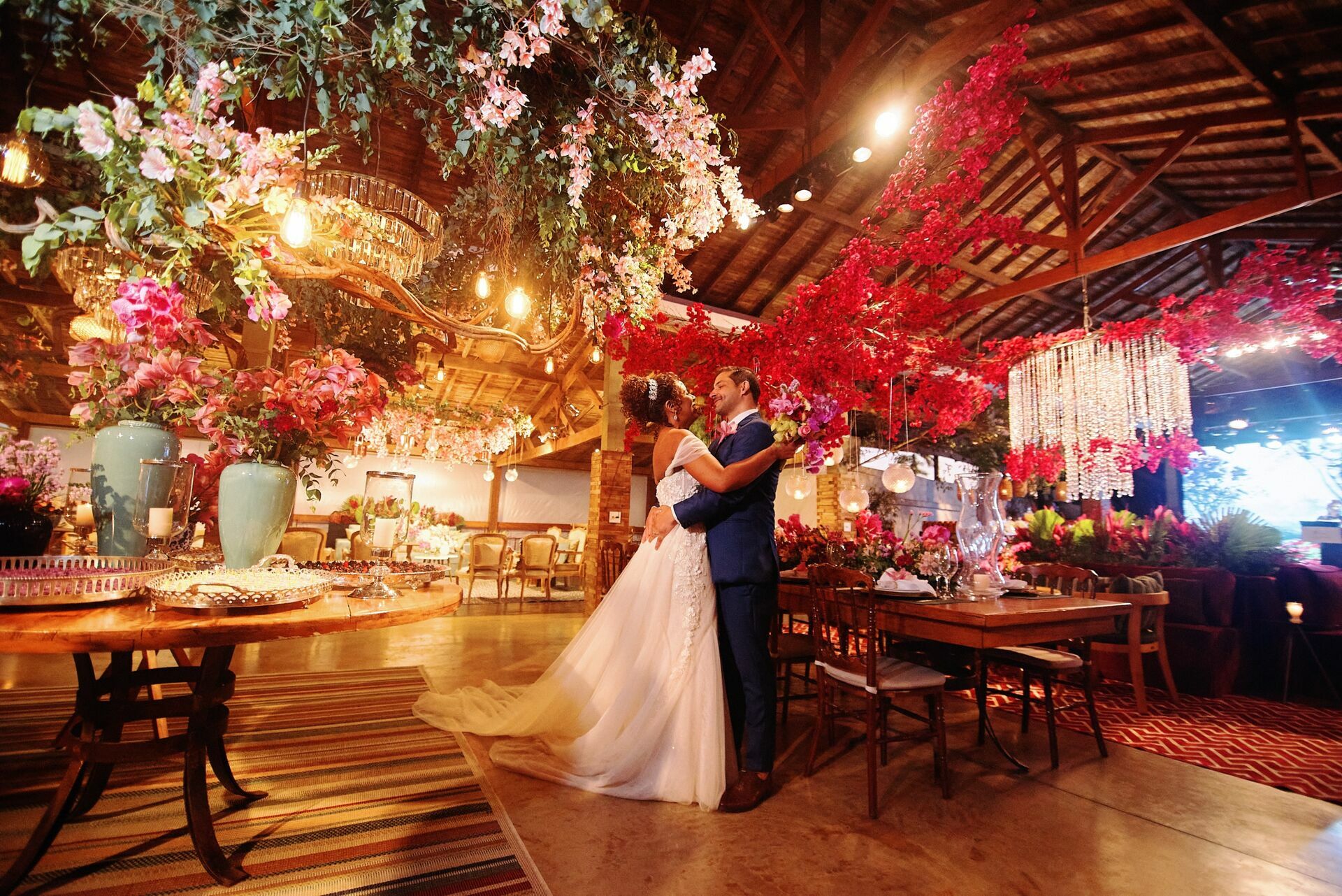 Foto Nagila e Hugo - Lindo casamento no campo - Imagem 95