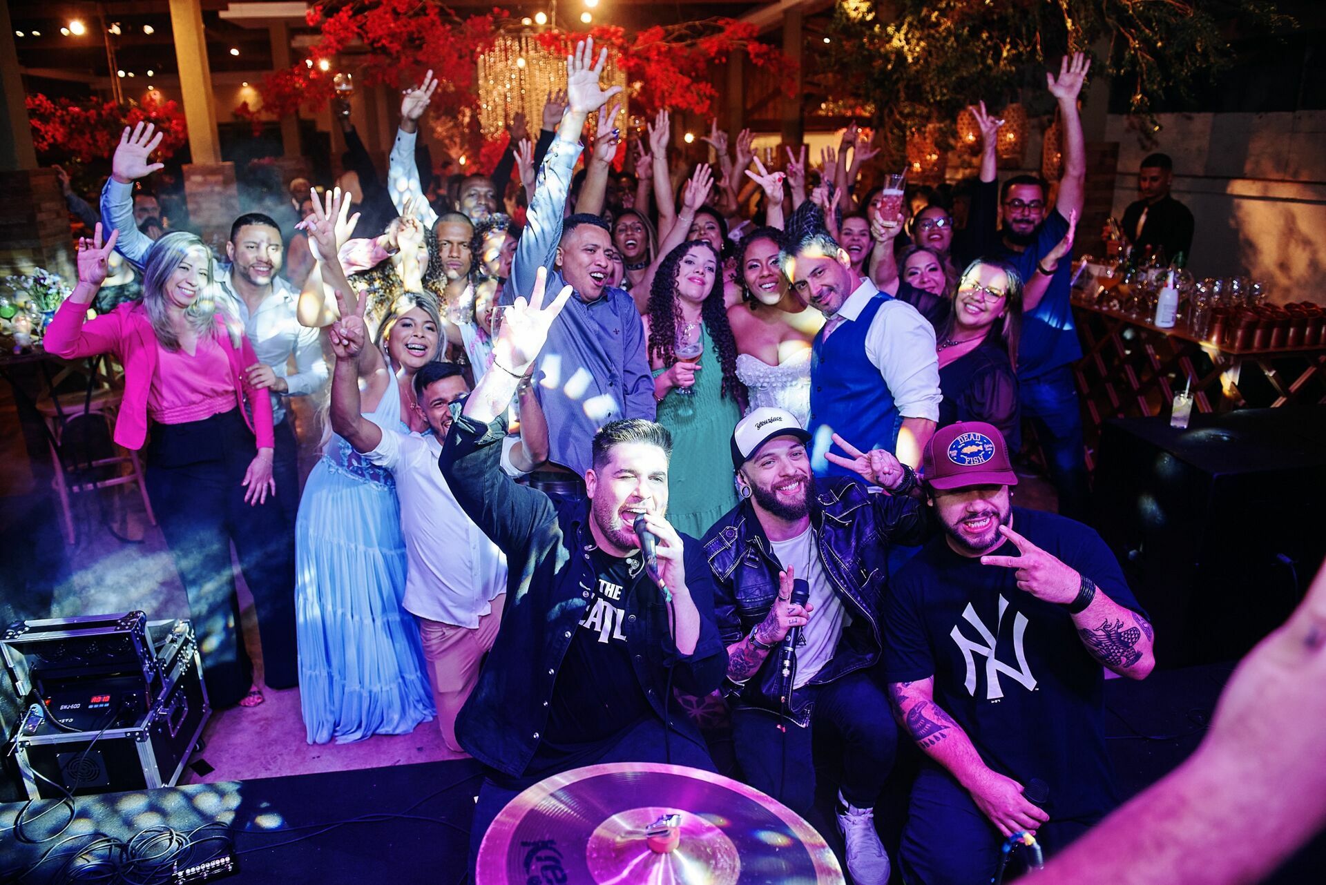 Foto Nagila e Hugo - Lindo casamento no campo - Imagem 188