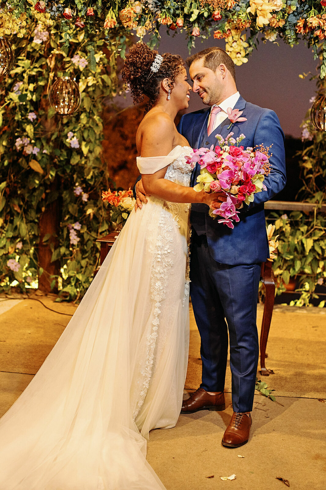 Foto Nagila e Hugo - Lindo casamento no campo - Imagem 103