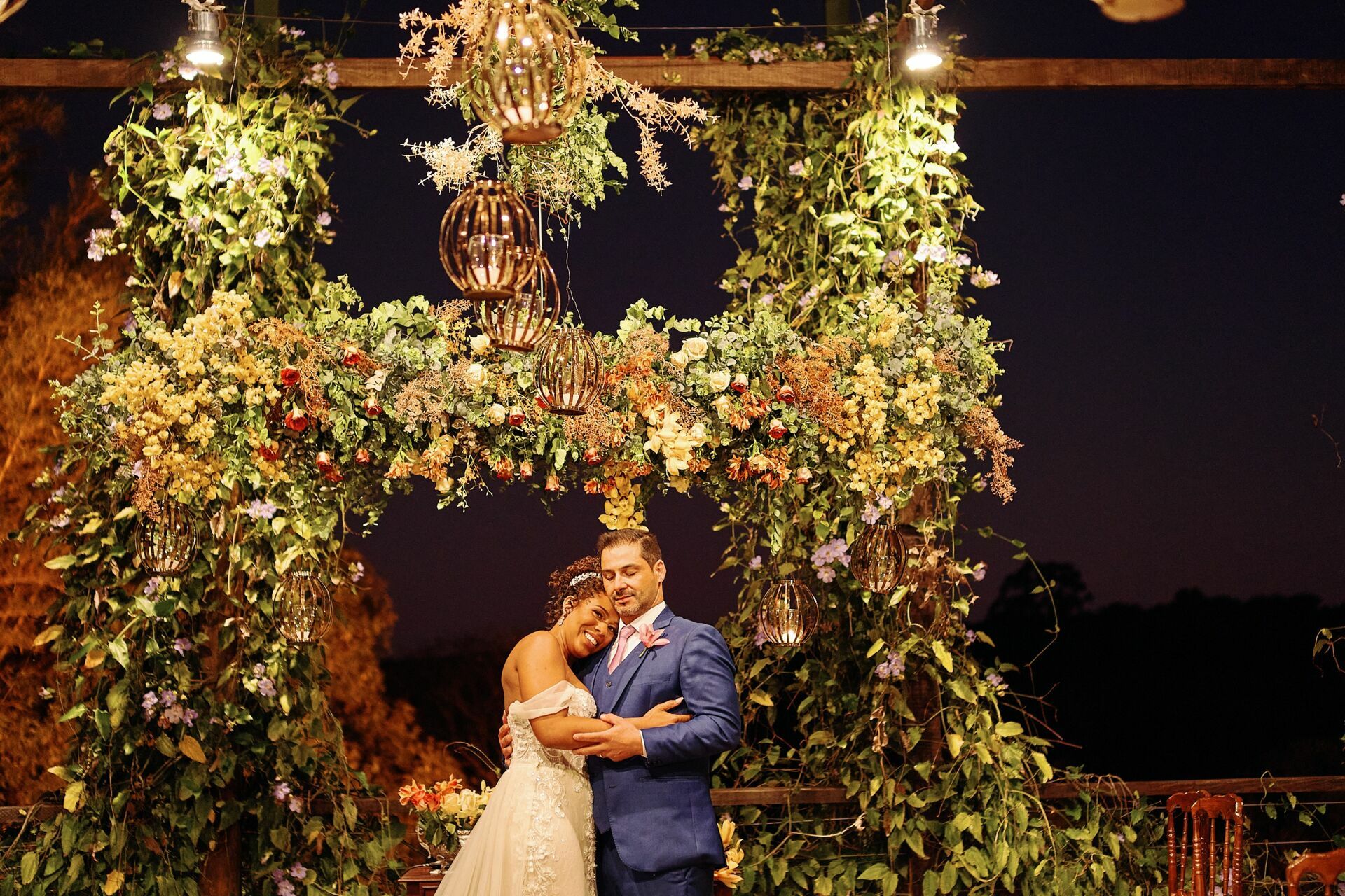 Foto Nagila e Hugo - Lindo casamento no campo - Imagem 109