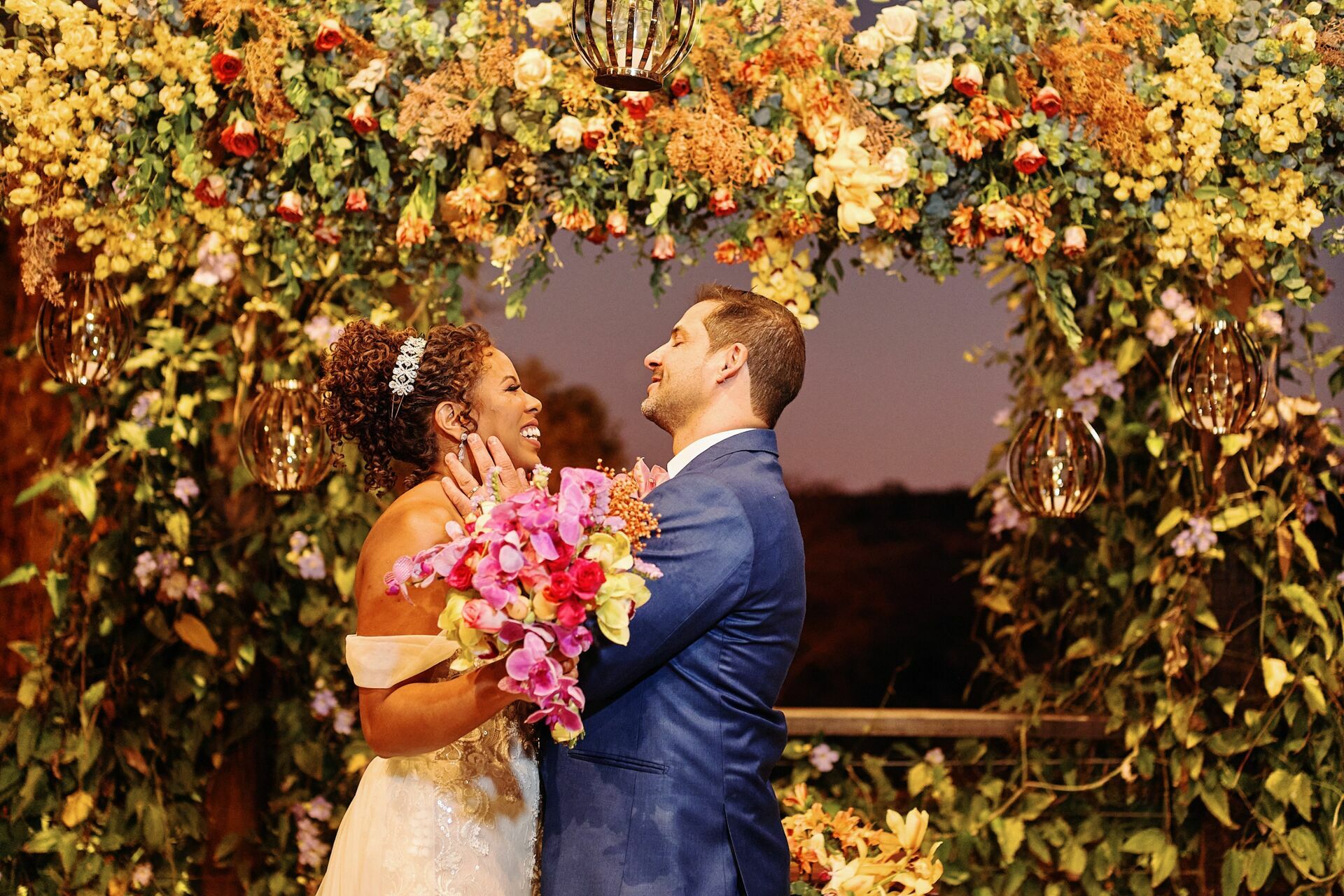Foto Nagila e Hugo - Lindo casamento no campo - Imagem 102