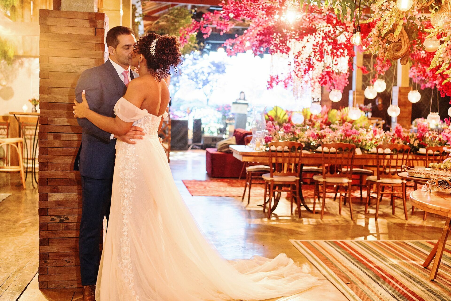 Foto Nagila e Hugo - Lindo casamento no campo - Imagem 98