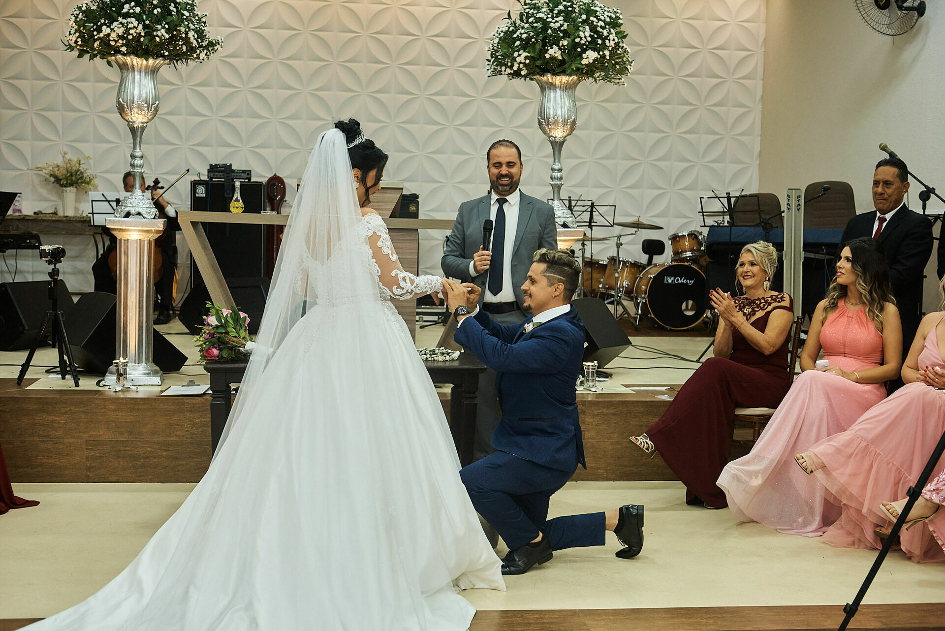 Foto Stefani e Emerson  - Imagem 27