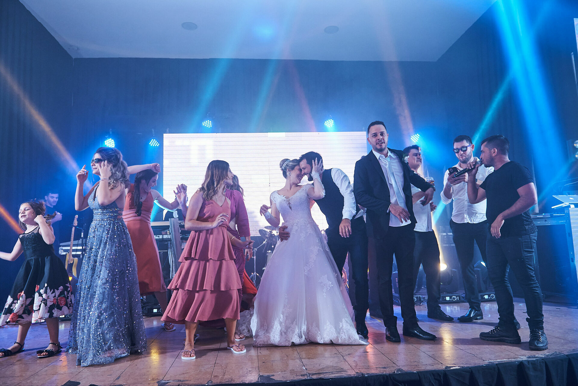 Foto Stefani e Herbi - Lindo casamento em Pirajuí - SP - Imagem 179