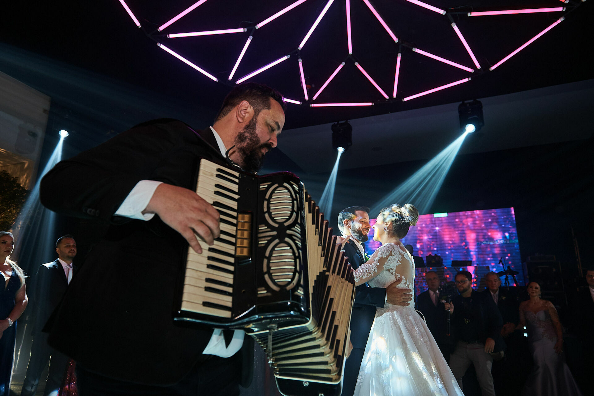 Foto Stefani e Herbi - Lindo casamento em Pirajuí - SP - Imagem 131