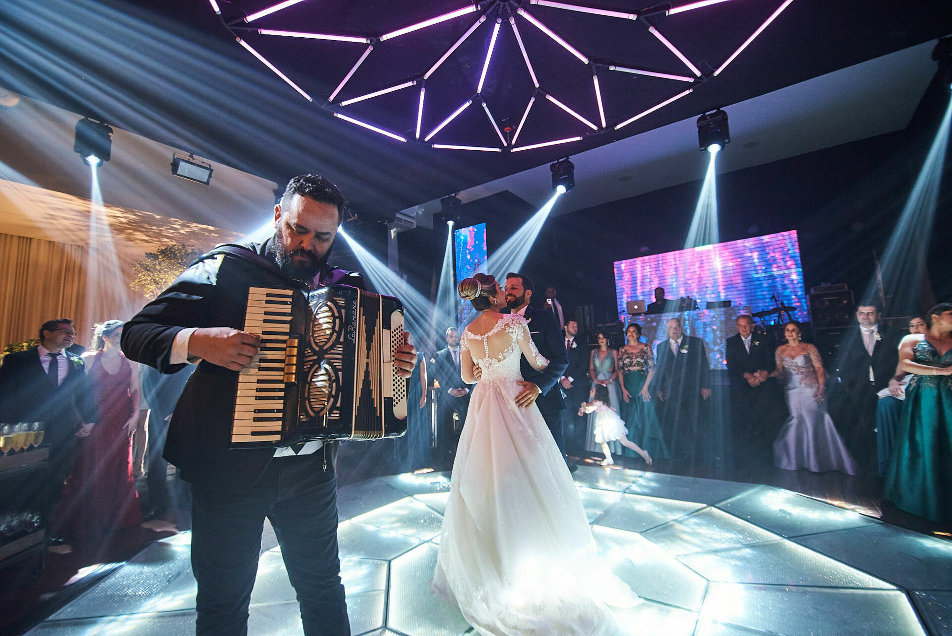 Foto Stefani e Herbi - Lindo casamento em Pirajuí - SP - Imagem 133