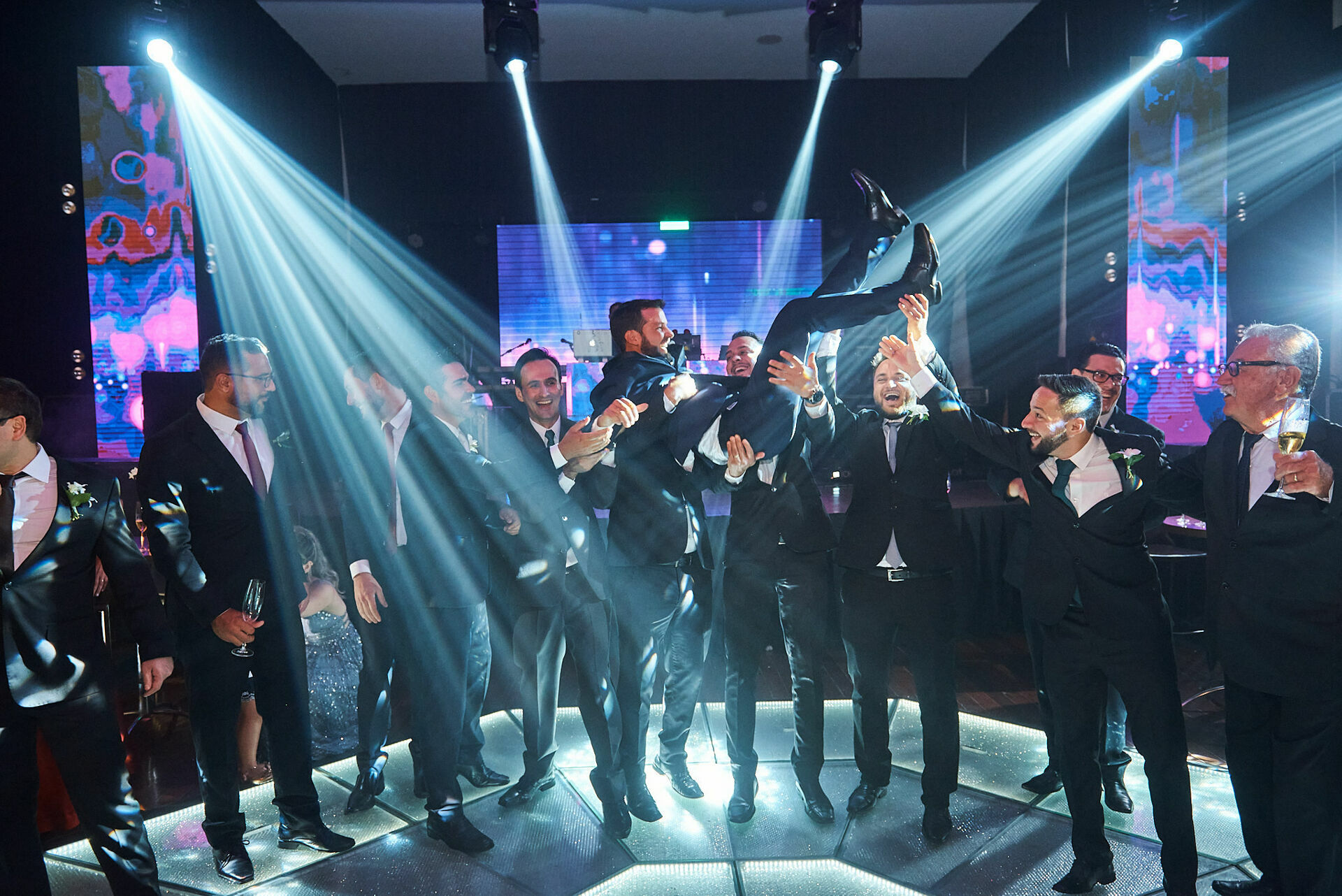 Foto Stefani e Herbi - Lindo casamento em Pirajuí - SP - Imagem 138