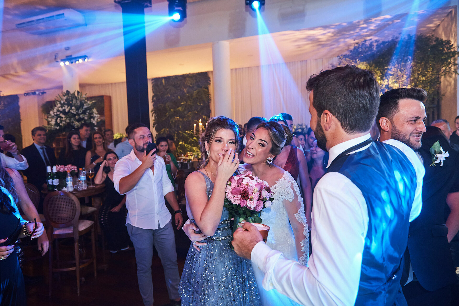 Foto Stefani e Herbi - Lindo casamento em Pirajuí - SP - Imagem 174
