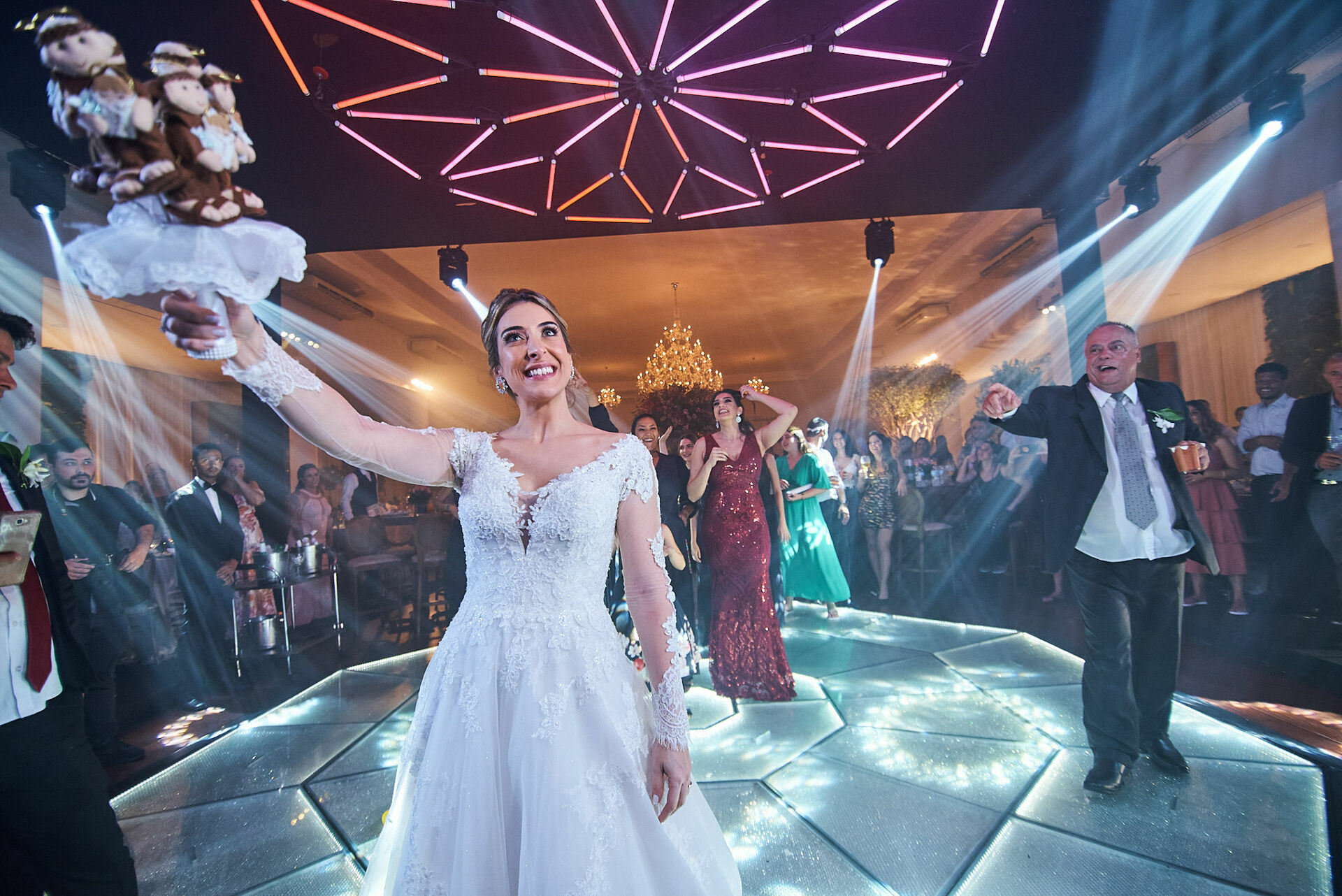 Foto Stefani e Herbi - Lindo casamento em Pirajuí - SP - Imagem 168