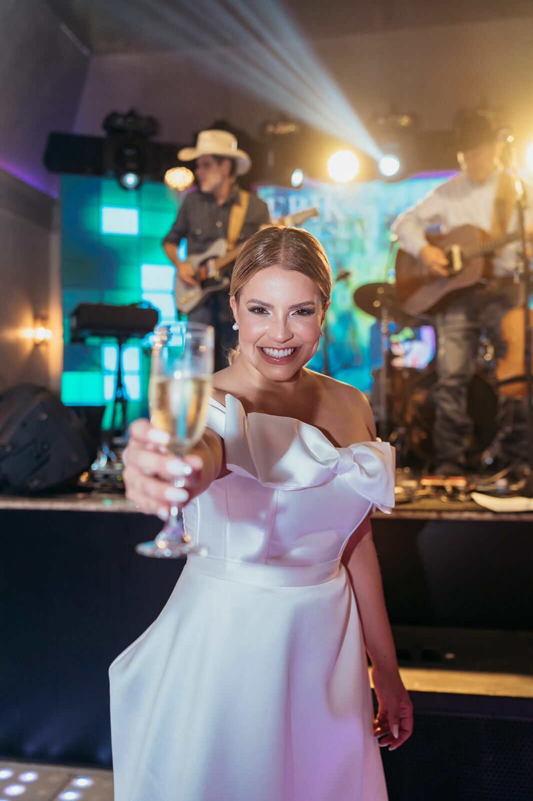 Foto Caroline & Alex - Casamento perfeito no La Terrasse - Bauru- SP - Imagem 48