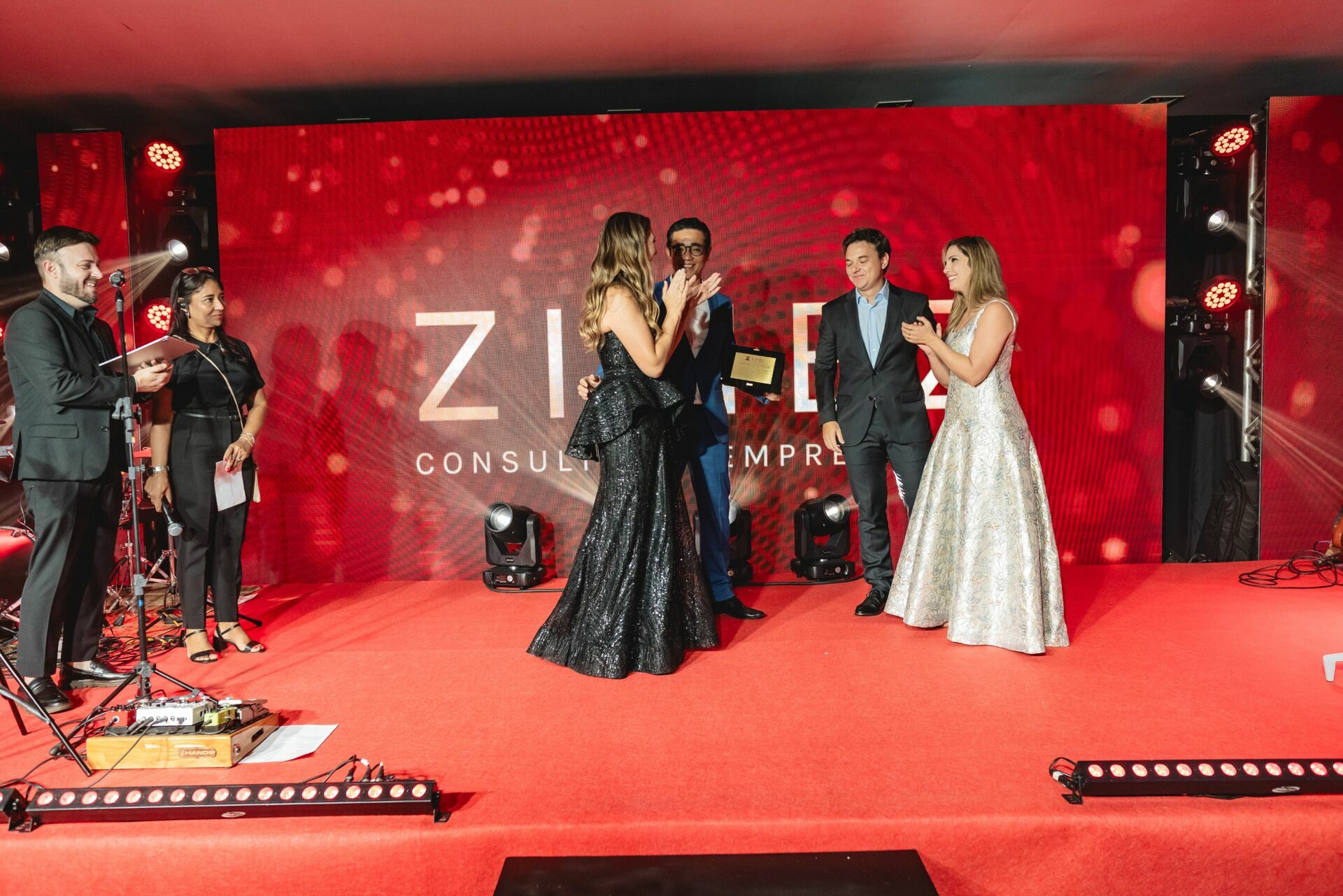 Foto Zimez 10 Anos Foto Zimez 10 Anos - Imagem 49