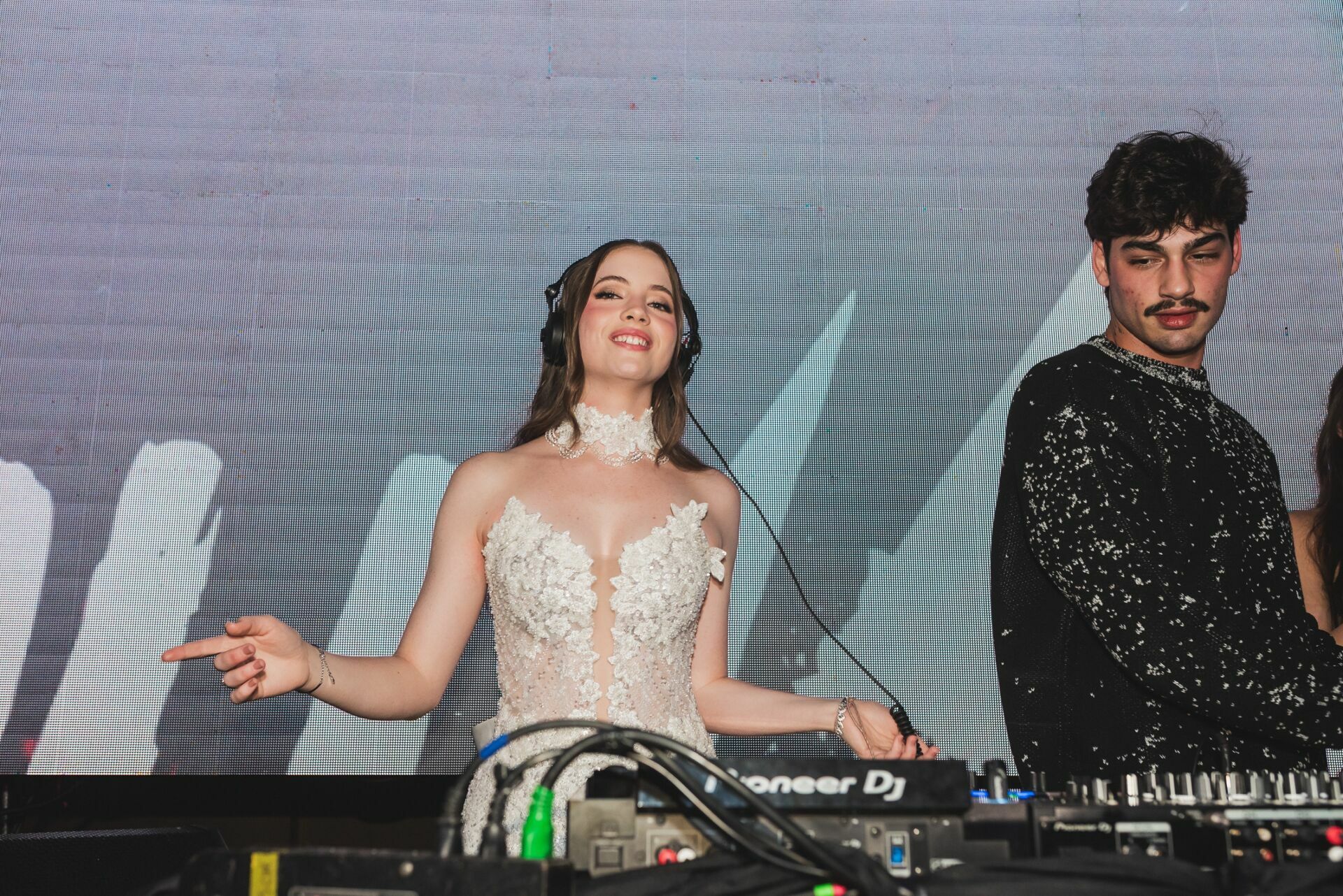 Foto Gabi Dare 18 anos - Imagem 85