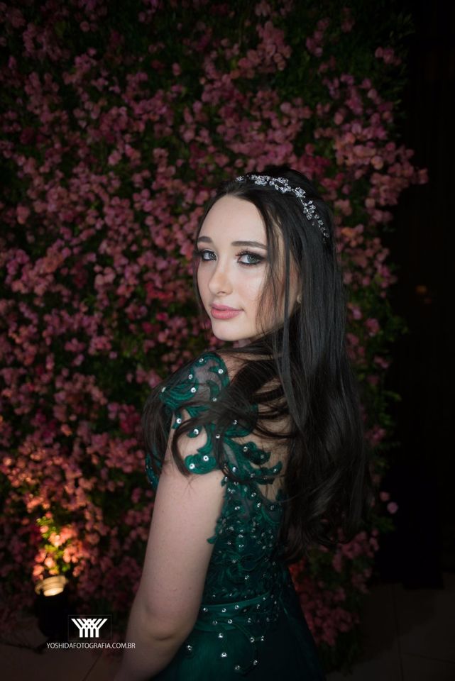 Laura Alvarez 15 Anos Laura Alvarez 15 Anos